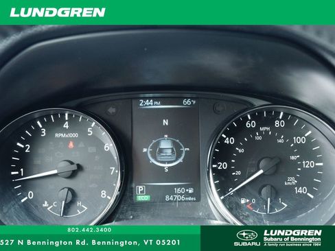 Used 2017 Nissan Rogue SV w/ SV Premium Package AWD/4WD image 14