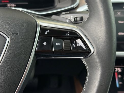 Used 2025 Audi A6 Premium Plus image 29