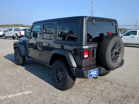 New 2025 Jeep Wrangler Sport S image 5