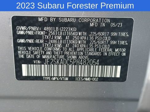 Used 2023 Subaru Forester Premium AWD/4WD image 23