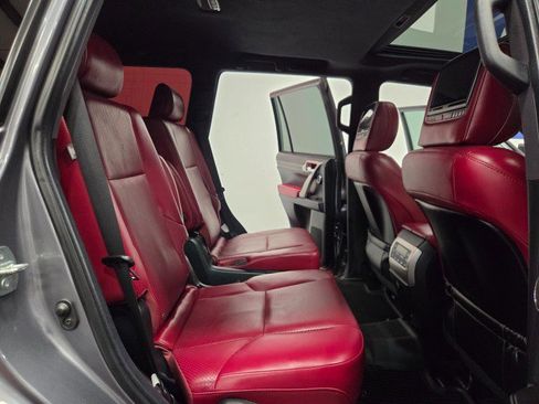 Used 2022 Lexus GX 460 Luxury image 9