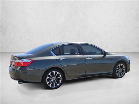 Used 2014 Honda Accord Sport image 5