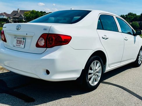 Used 2010 Toyota Corolla LE FWD image 8