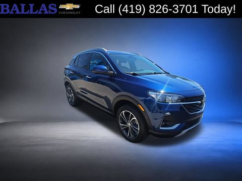 Certified 2023 Buick Encore GX Select w/ Safety Package II AWD/4WD image 2