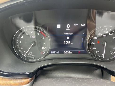 Used 2022 Cadillac XT5 Premium Luxury w/ Platinum Package image 3