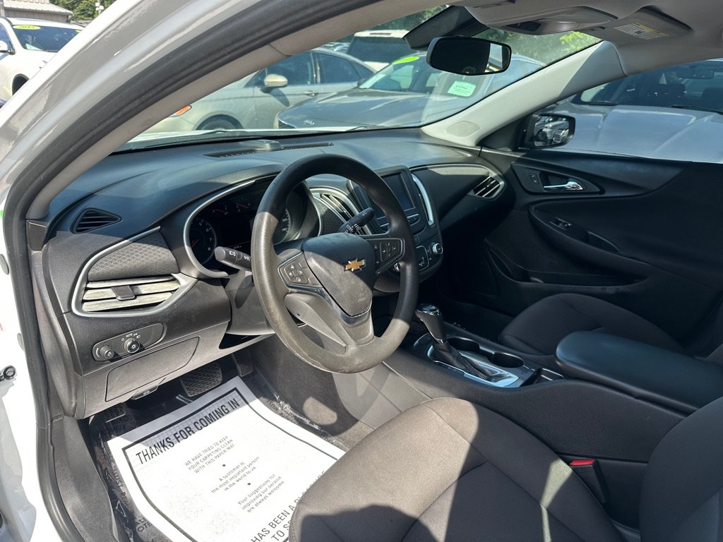 Used 2018 Chevrolet Malibu LS FWD image 7