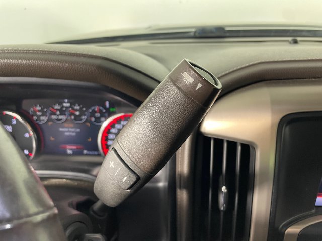 Used 2015 GMC Sierra 2500 Denali w/ Duramax Plus Package AWD/4WD image 8
