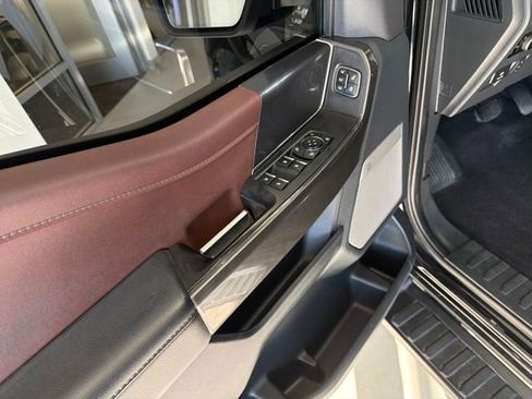 Used 2023 Ford F150 Lariat image 13