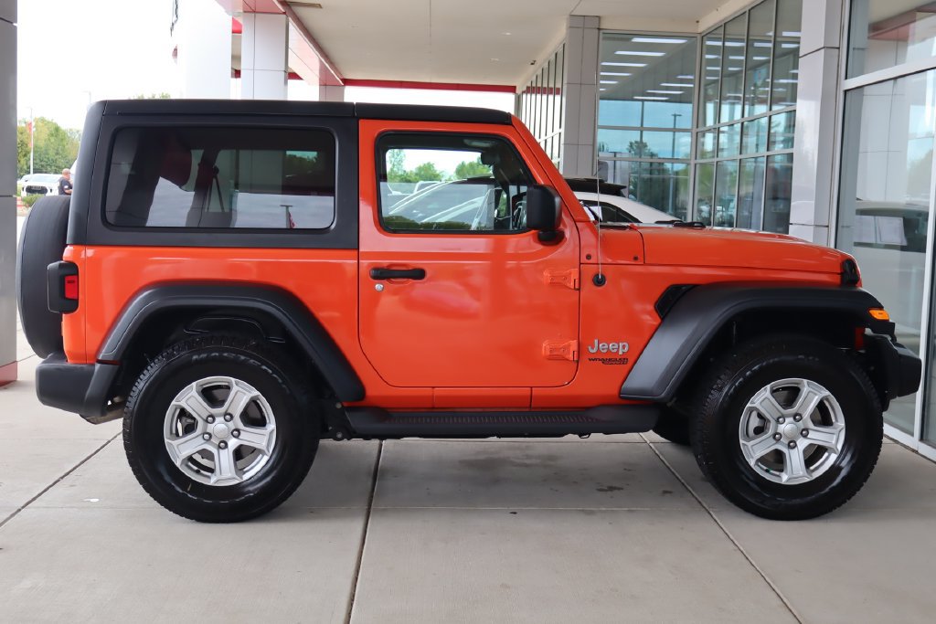 Used 2020 Jeep Wrangler Sport AWD/4WD image 11