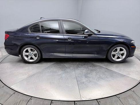 Used 2015 BMW 320i xDrive Sedan AWD/4WD image 4