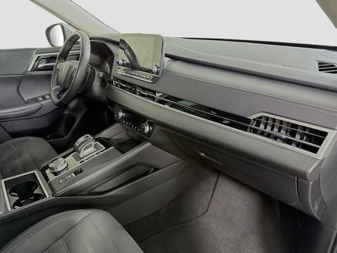 Used 2023 Mitsubishi Outlander SE FWD image 32