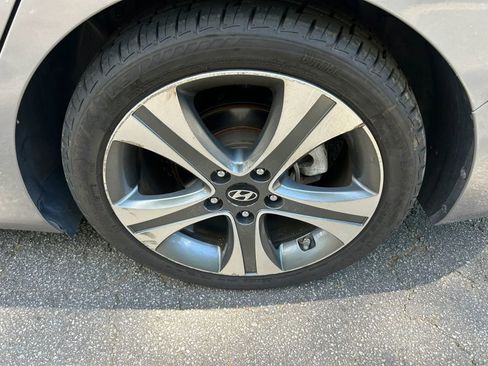 Used 2014 Hyundai Elantra Sport FWD image 34