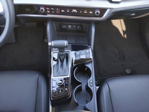 Certified 2023 Kia Sportage SX image 15