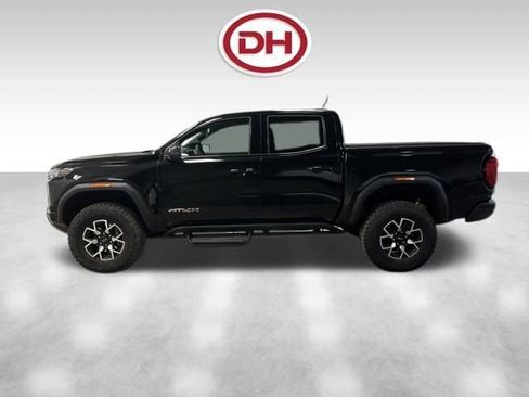 Used 2025 GMC Canyon AT4 w/ AT4X Package AWD/4WD image 10