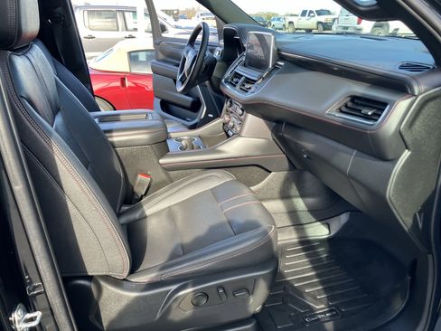 Used 2023 Chevrolet Tahoe RST w/ Luxury Package image 21