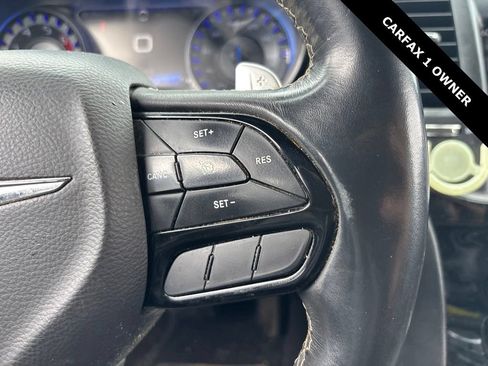 Used 2018 Chrysler 300 S w/ S Model Appearance Package RWD image 11