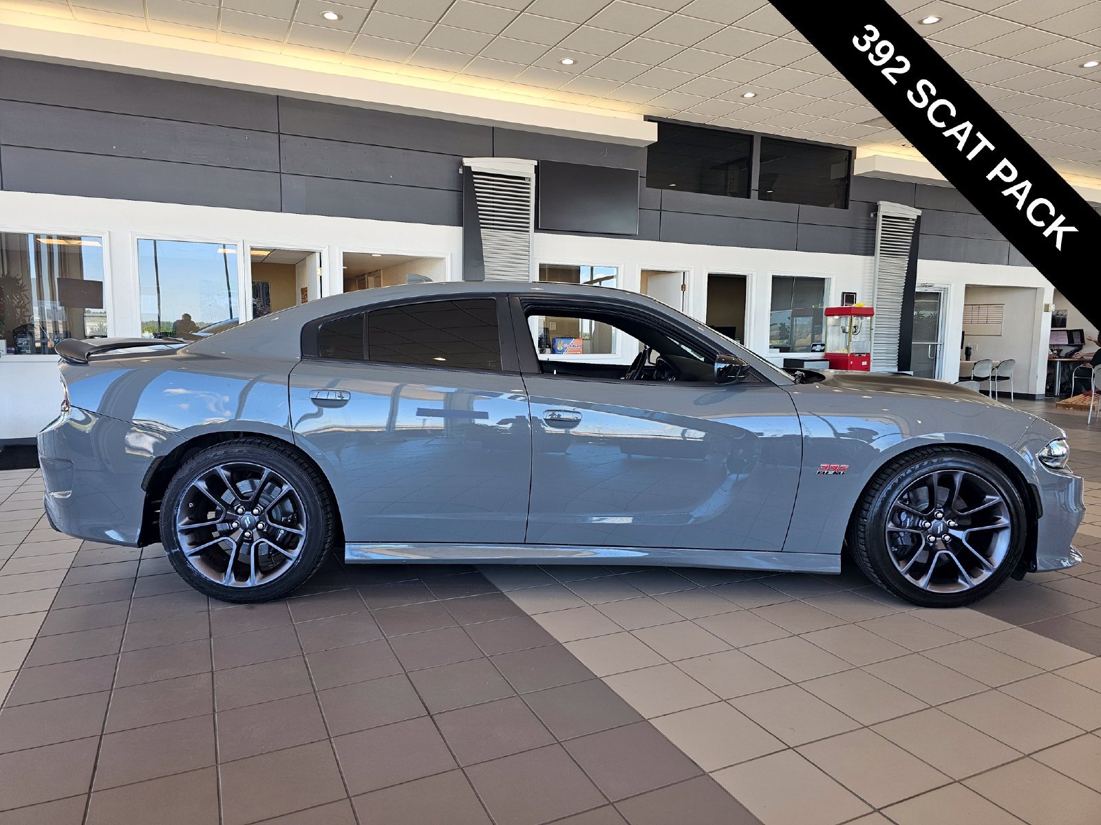 Used 2023 Dodge Charger Scat Pack w/ Harman/Kardon Audio Group RWD image 2