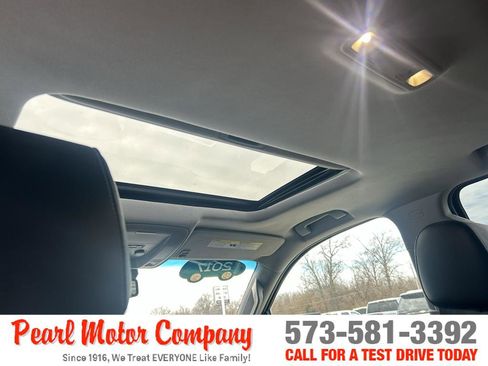 Used 2017 Chevrolet Tahoe LT image 23