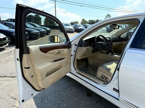 Used 2011 Lexus LS 460 LS 460 Sedan 4D image 7