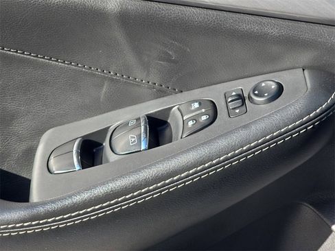 Used 2017 Nissan Maxima 3.5 SV w/ Interior Lighting Package image 30