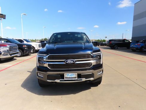 Used 2025 Ford F150 King Ranch w/ FX4 Off-Road Package image 5