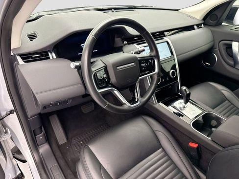 Used 2022 Land Rover Discovery Sport SE AWD/4WD image 9