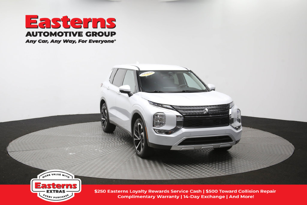 Used 2024 Mitsubishi Outlander SE FWD image 53