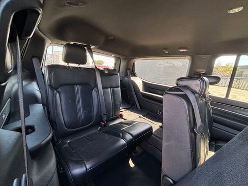Used 2022 Jeep Wagoneer Series I w/ Convenience Group I AWD/4WD image 21