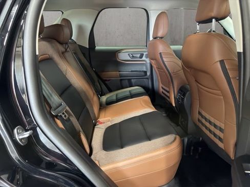 New 2026 Ford Bronco Sport Outer Banks w/ Sasquatch Outer Banks Package AWD/4WD image 18