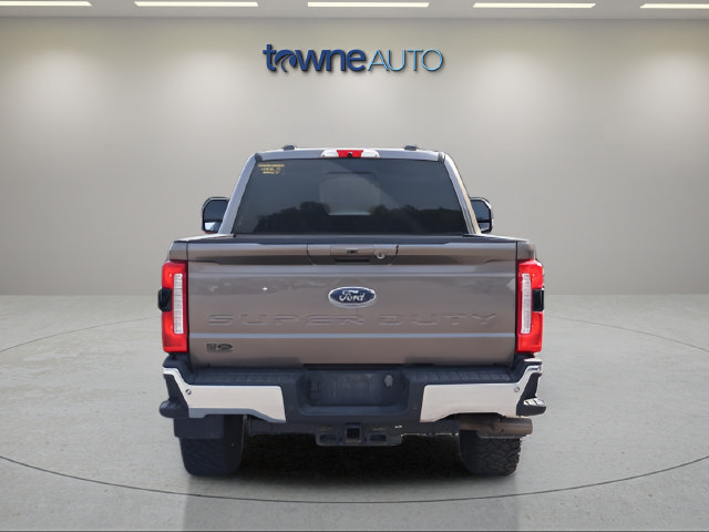 Used 2023 Ford F350 Lariat w/ Lariat Ultimate Package AWD/4WD image 6
