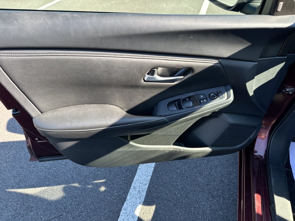 Used 2024 Nissan Sentra SV FWD image 22