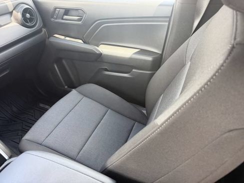 Used 2024 Chevrolet Colorado Trail Boss w/ Advanced Trailering Package AWD/4WD image 18