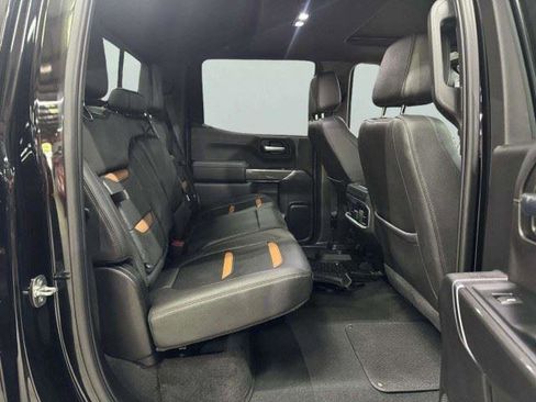 Used 2022 GMC Sierra 1500 AT4 w/ AT4 Premium Package AWD/4WD image 36