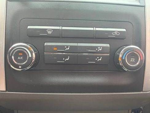 Used 2019 Nissan Frontier SV RWD image 25