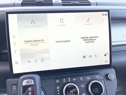 New 2026 Land Rover Defender 110 V8 image 24