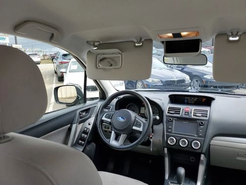 Used 2017 Subaru Forester 2.5i w/ Alloy Wheel Package image 45