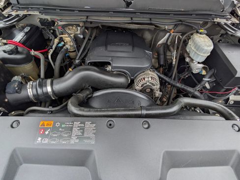 Used 2009 GMC Sierra 2500 W/T AWD/4WD image 18