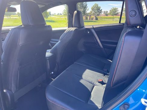 Used 2016 Toyota RAV4 SE AWD/4WD image 11