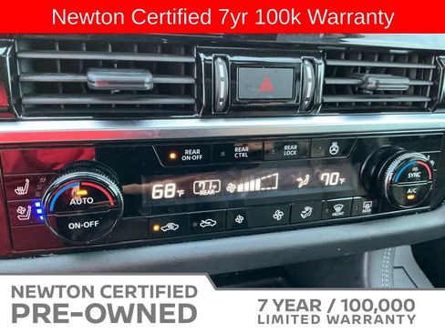 Used 2023 Nissan Pathfinder Platinum AWD/4WD image 10