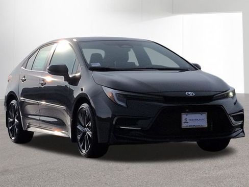 New 2026 Toyota Corolla XSE image 3