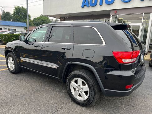 Used 2012 Jeep Grand Cherokee Laredo w/ Laredo E Group AWD/4WD image 13