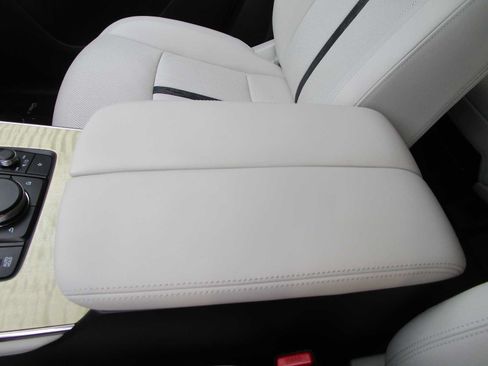 Used 2024 MAZDA CX-90 3.3 Turbo S w/ Premium Plus AWD/4WD image 25