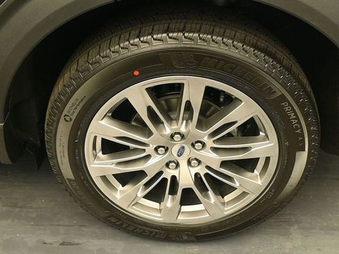 New 2026 Ford Explorer Active w/ Active Comfort Package image 9