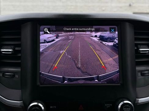 Used 2019 RAM 1500 Big Horn image 31