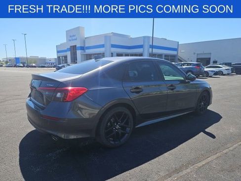 Used 2022 Honda Civic Sport image 5