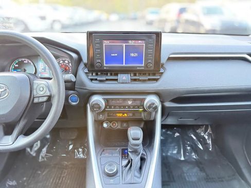 Used 2021 Toyota RAV4 XLE w/ Convenience Package AWD/4WD image 20