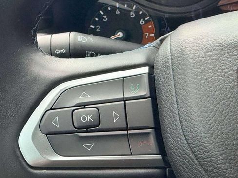 Used 2022 Jeep Compass Latitude w/ Convenience Group AWD/4WD image 22