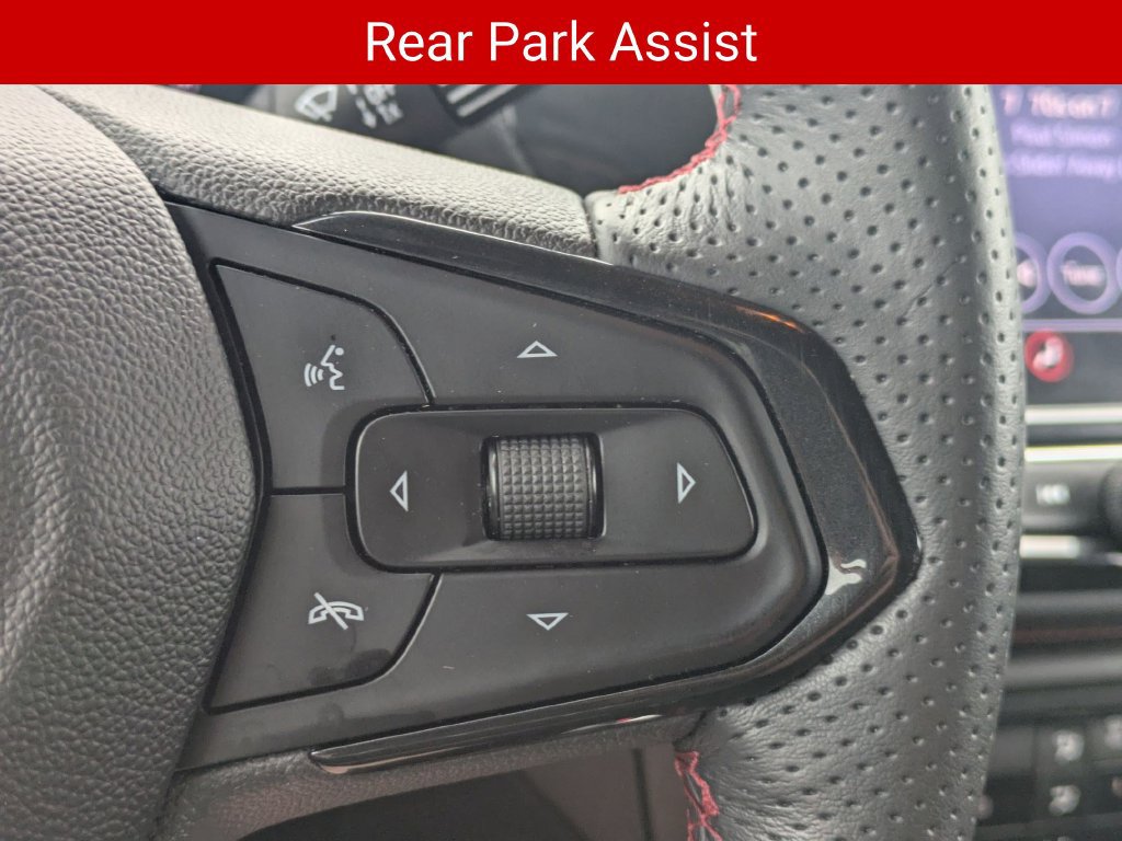Used 2023 Chevrolet TrailBlazer RS w/ Convenience Package AWD/4WD image 17