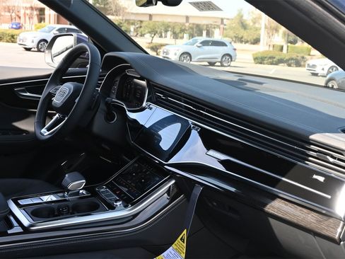 New 2026 Audi Q8 Premium Plus image 21