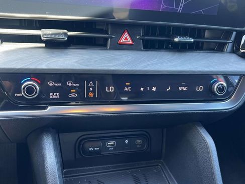Used 2023 Kia Sportage X-Line AWD/4WD image 25